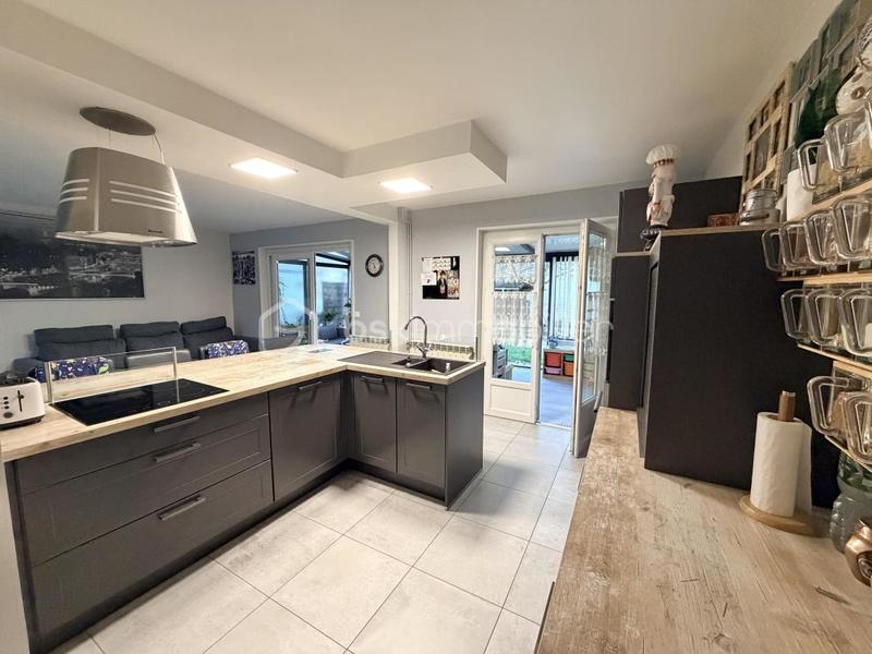 Maison - 105 m² - 5 pièces