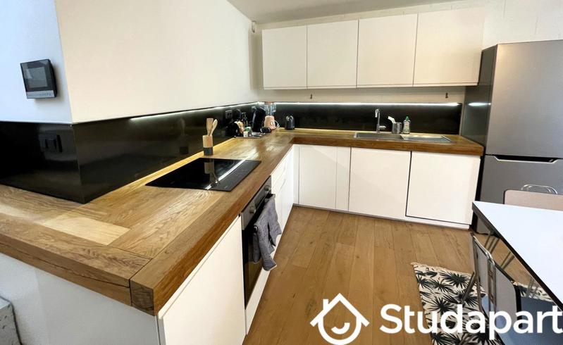 Maison d'architecte - 85 m² - 4 pièces