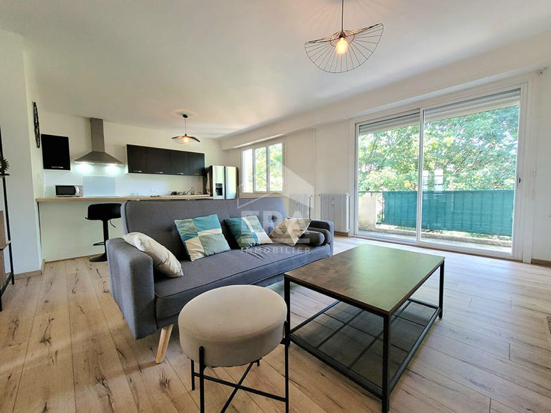 Appartement - 85 m² - 4 pièces