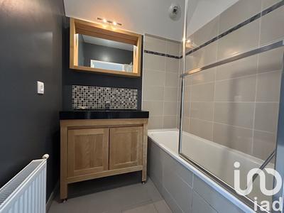 Appartement - 83 m² - 5 pièces