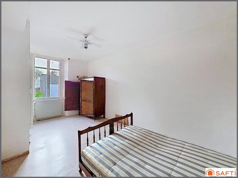 Maison - 180 m² - 6 pièces