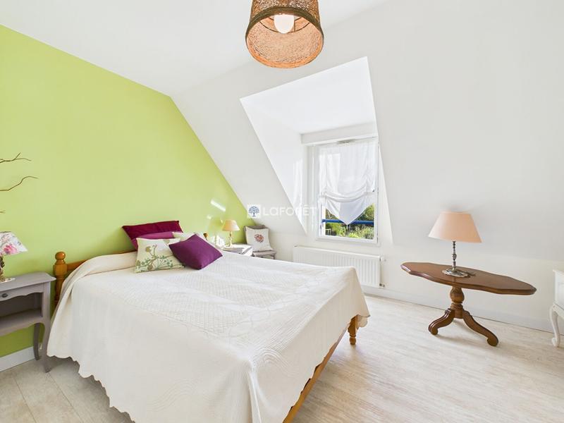 Maison traditionnelle - 165 m² - 6 pièces