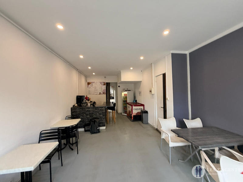 Immeuble - 6 pièces