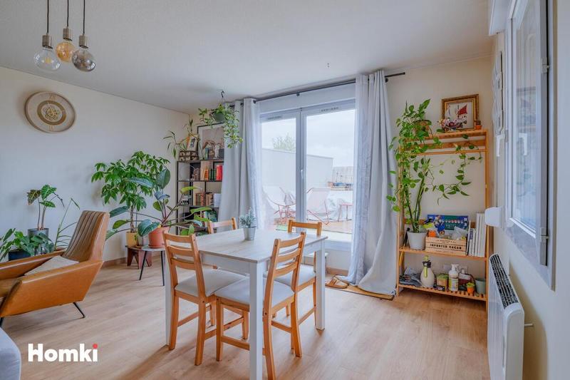 Appartement - 70 m² - 3 pièces