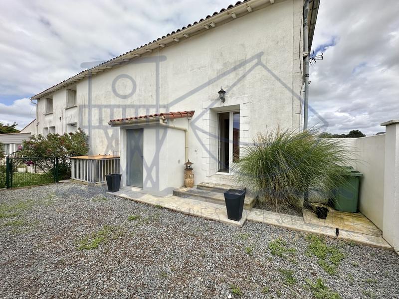 Maison ancienne - 78 m² - 3 pièces