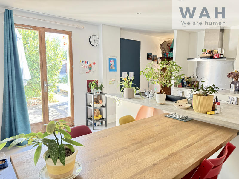 Maison - 95 m² - 4 pièces