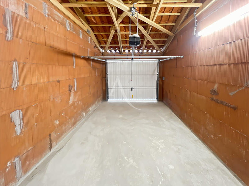 Maison - 84 m² - 4 pièces