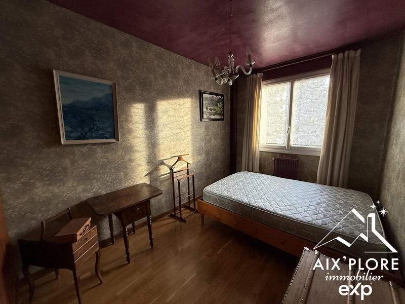 Appartement - 104 m² - 5 pièces