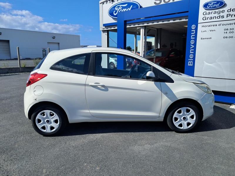 Ford Ka 1.2i essence 70 cv