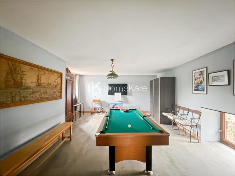 Maison - 190 m² - 7 pièces