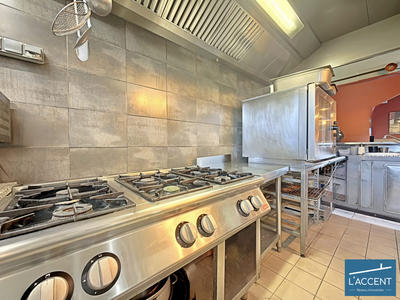 Fonds de commerce - Hôtellerie / Restauration - 175 m²