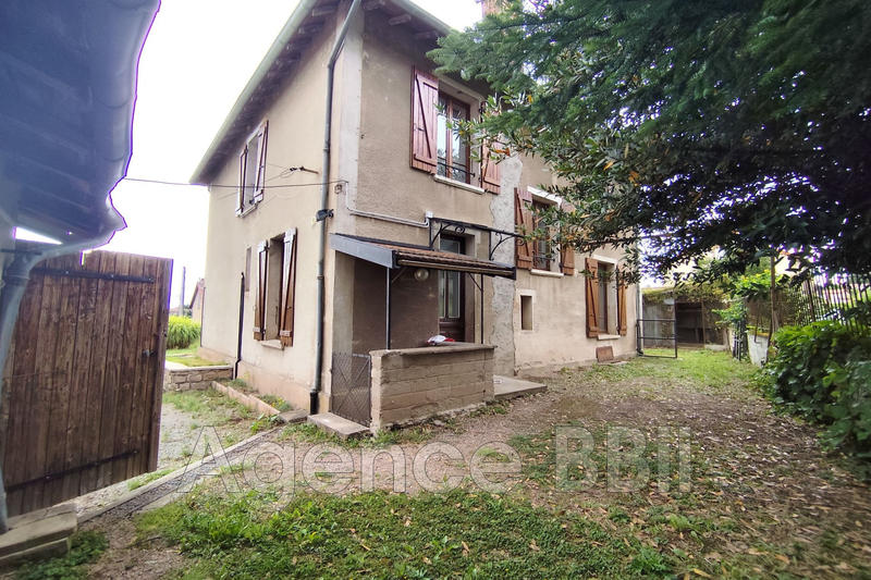 Maison - 140 m² - 7 pièces