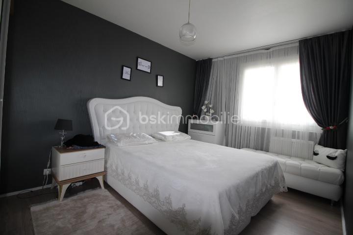 Appartement - 91 m² - 4 pièces