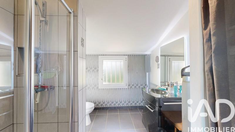 Maison - 175 m² - 7 pièces