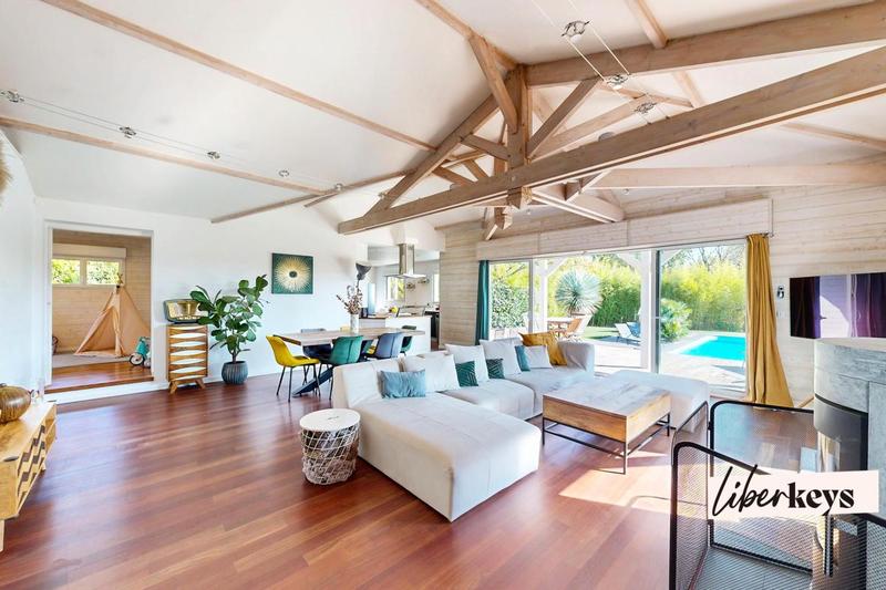 Villa - 180 m² - 6 pièces