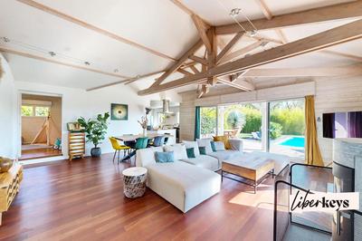 Villa - 180 m² - 6 pièces