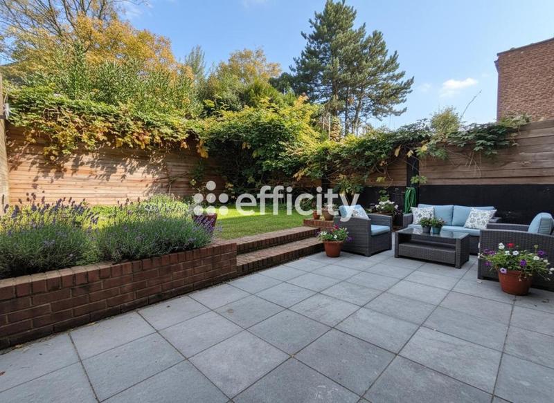 Maison - 105 m² - 5 pièces