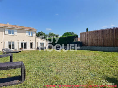 Maison - 83 m² - 4 pièces