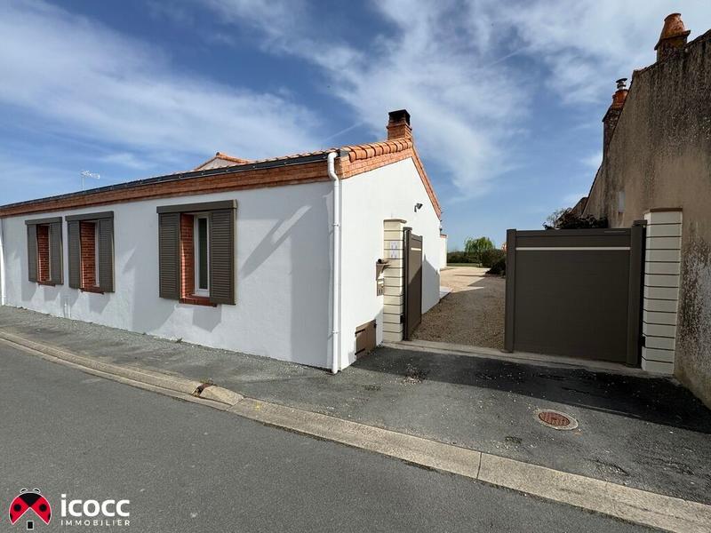 Maison - 179 m² - 6 pièces