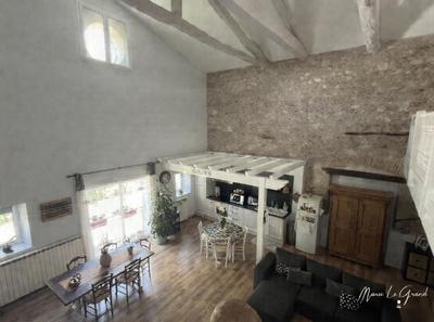 Maison - 175 m² - 6 pièces