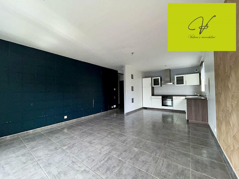 Appartement - 93 m² - 5 pièces