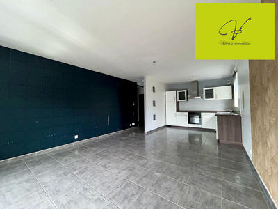 Appartement - 93 m² - 5 pièces