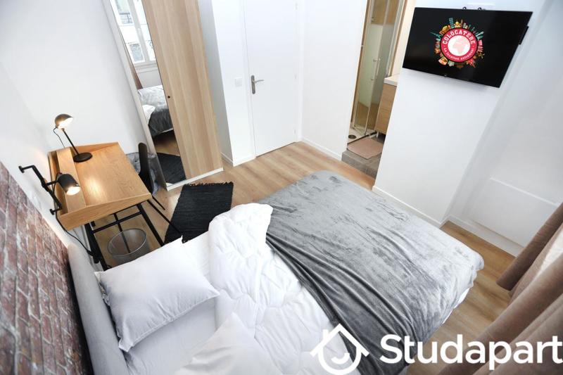 Chambre - 11 m² - 1 pièce