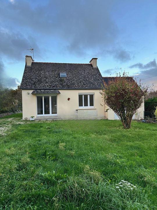 Maison traditionnelle - 80 m² - 4 pièces