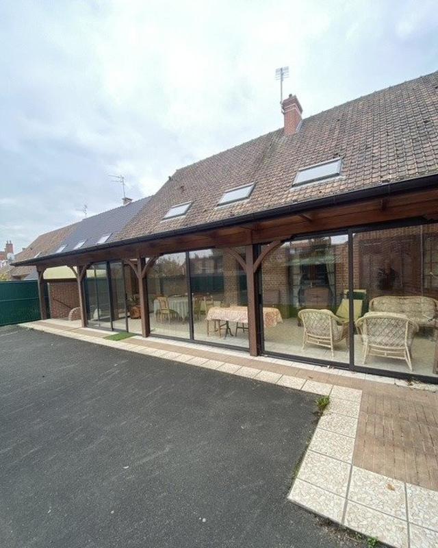 Maison - 260 m² - 7 pièces