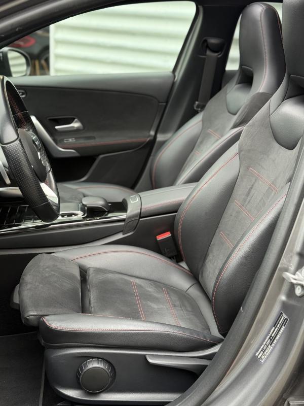 Mercedes a 200 Classe 200d Amg Line 177cv Bv8g-Dct*Toit Ouvrant*Sieges Sport*