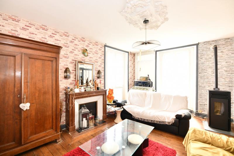 Maison - 151 m² - 6 pièces