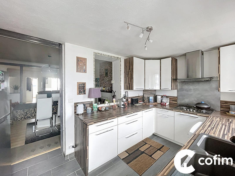 Appartement - 83 m² - 3 pièces