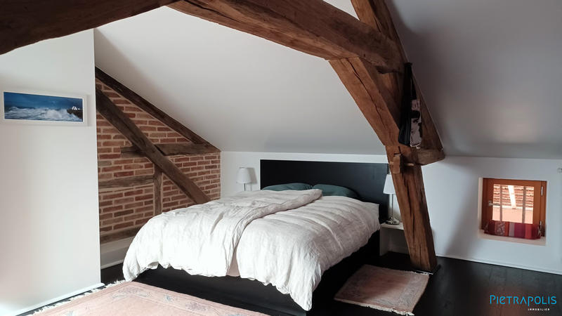 Maison ancienne - 299 m² - 10 pièces