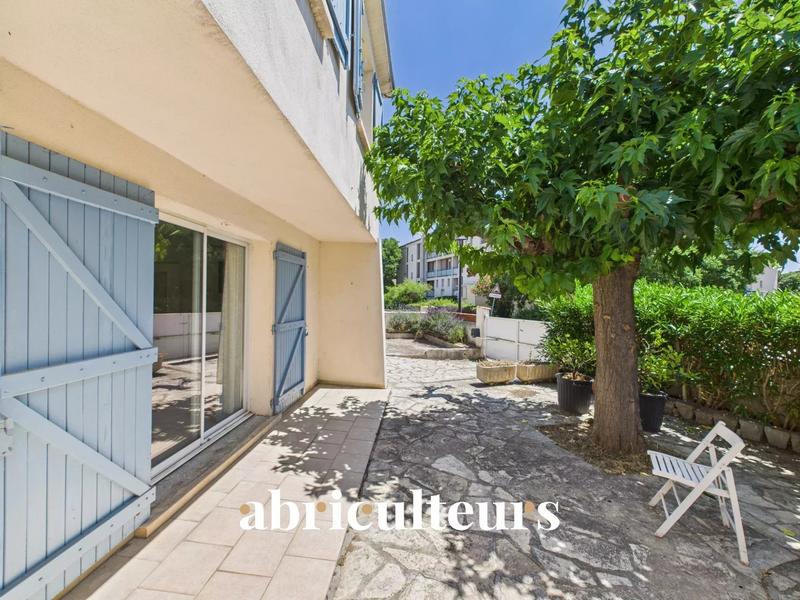 Maison - 94 m² - 5 pièces