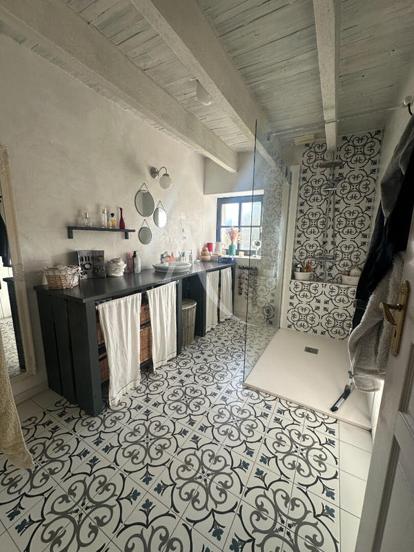 Maison - 151 m² - 7 pièces