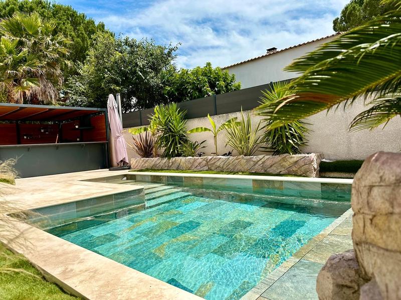 Maison - 94 m² - 4 pièces