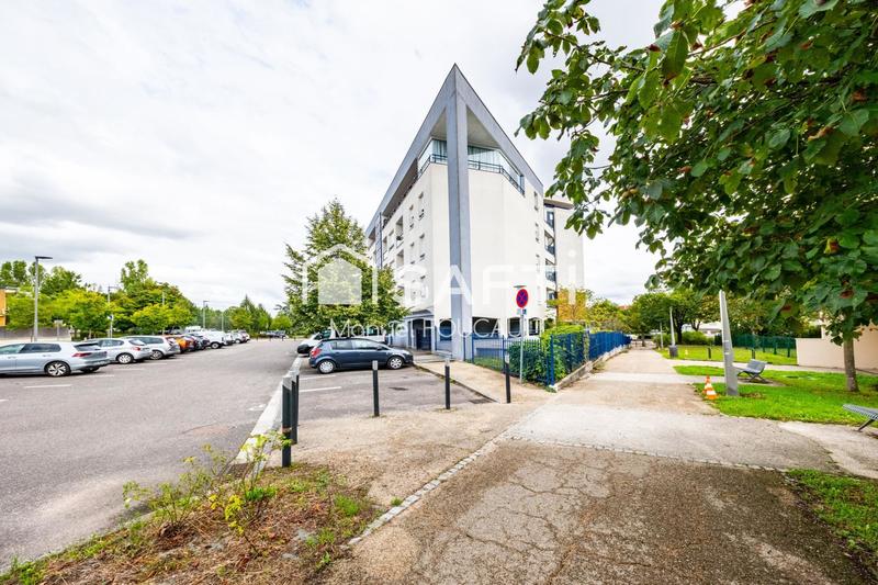 Appartement - 75 m² - 4 pièces