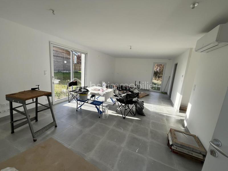 Maison traditionnelle - 71 m² - 4 pièces