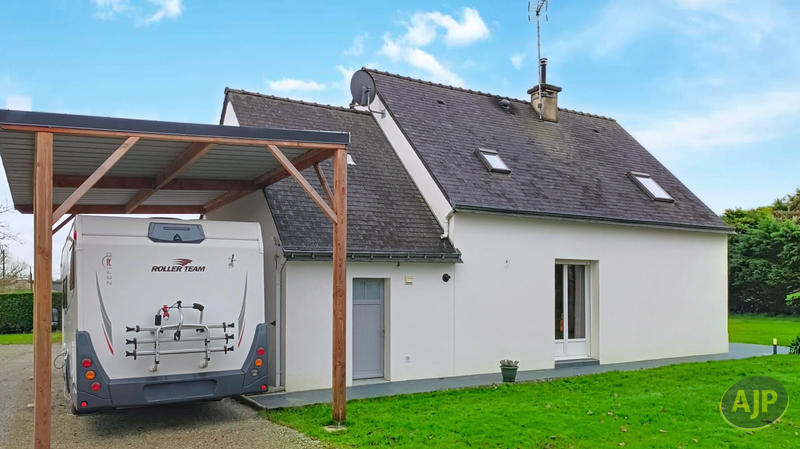 Maison - 110 m² - 6 pièces