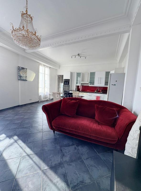 Appartement - 106 m² - 4 pièces