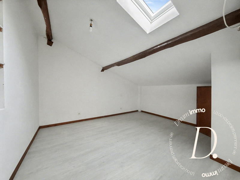 Maison - 105 m² - 4 pièces