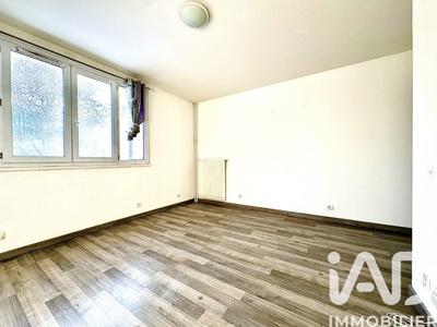 Appartement - 63 m² - 4 pièces
