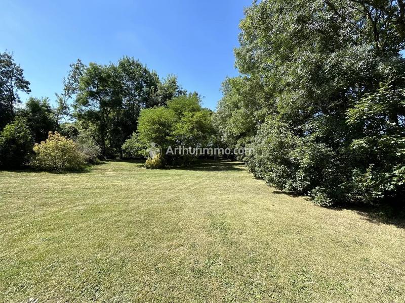 Maison - 328 m² - 10 pièces