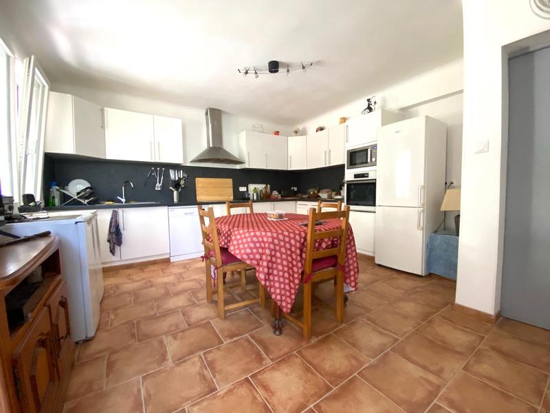 Maison - 94 m² - 4 pièces