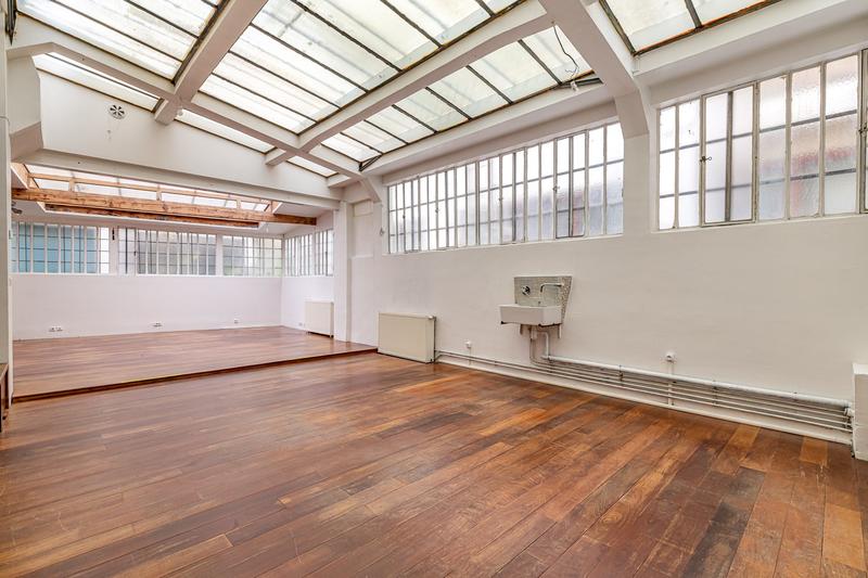 Loft - 154 m² - 4 pièces