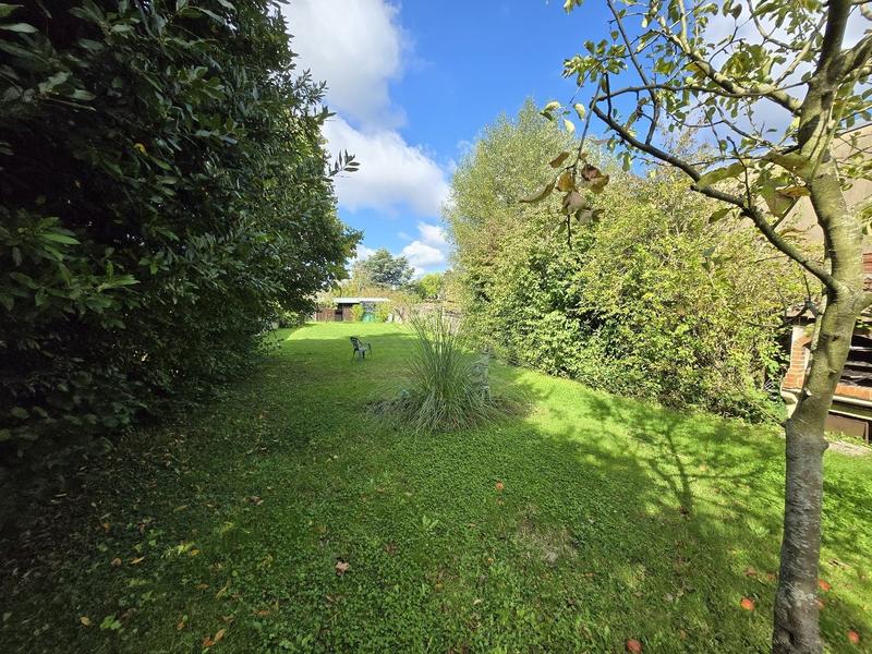 Maison - 166 m² - 8 pièces