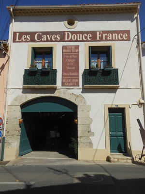 Les Caves Douce France