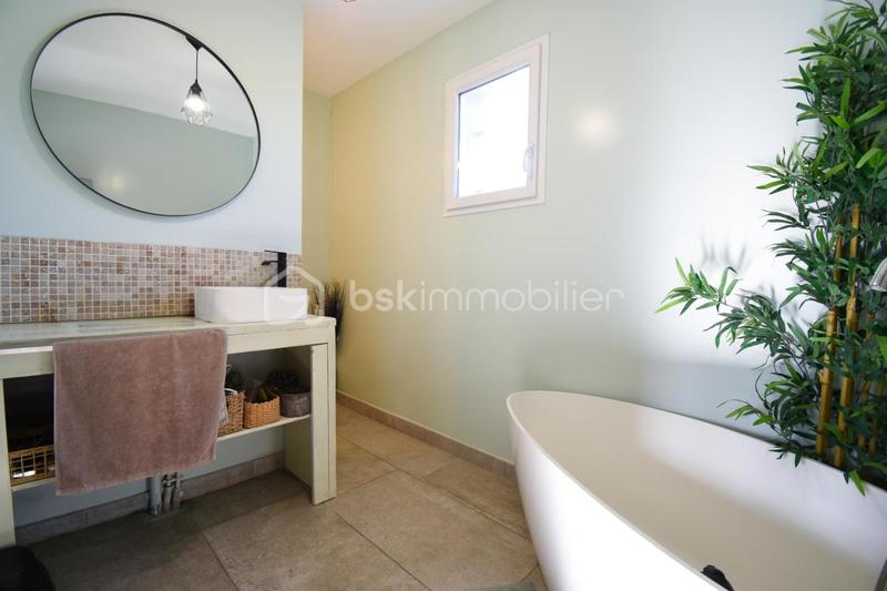 Maison - 101 m² - 4 pièces