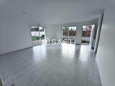 Maison - 91 m² - 4 pièces
