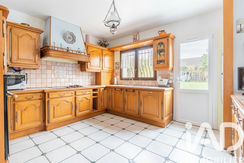 Maison - 217 m² - 10 pièces